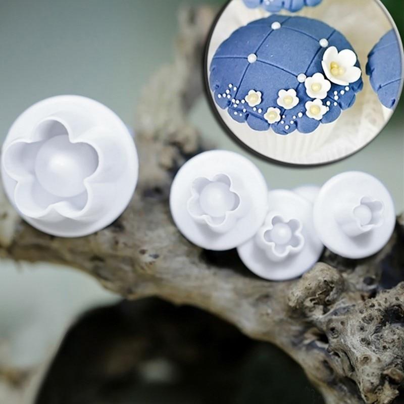 4-Piece Set - Flower-shaped Baking Tools for Creative Decoration