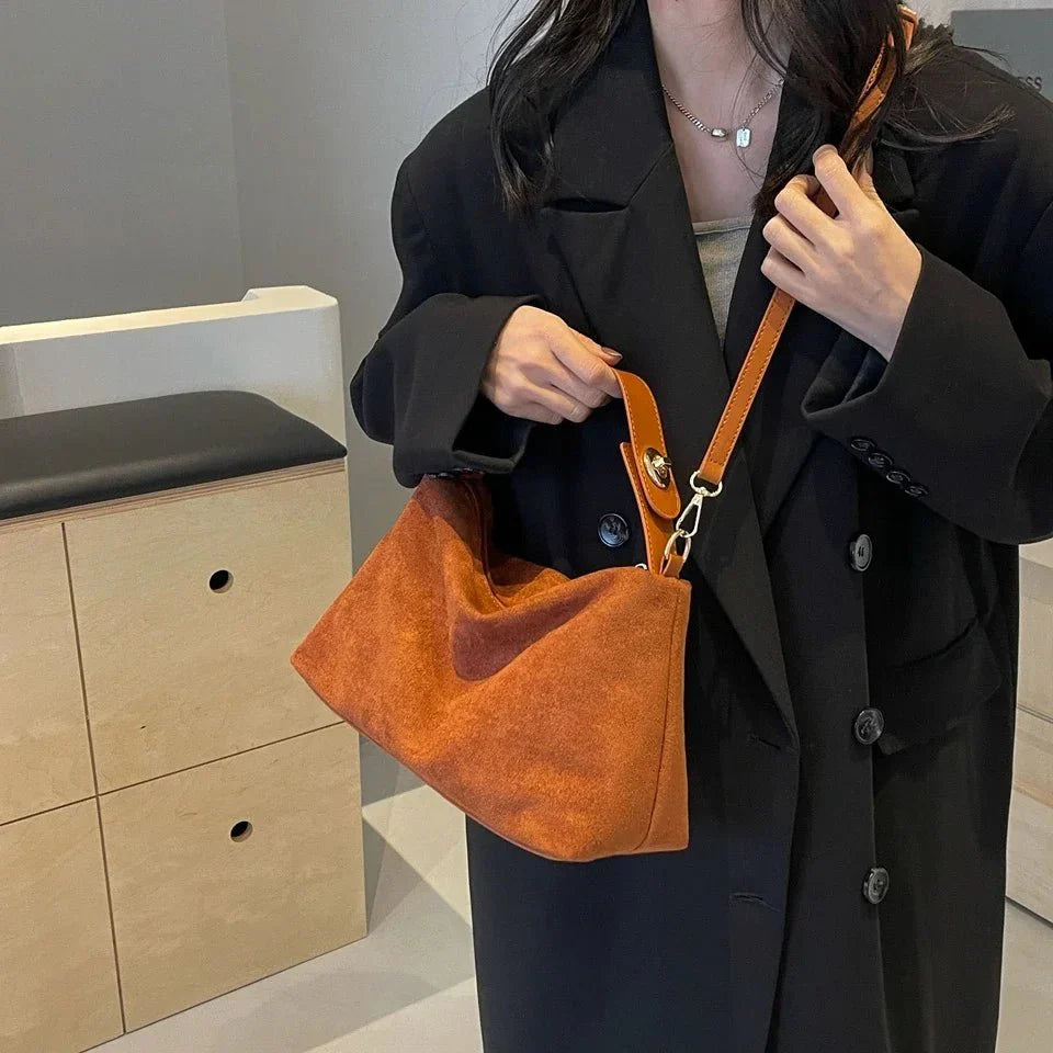 Luxuriöse Schultertasche für den modernen Alltag