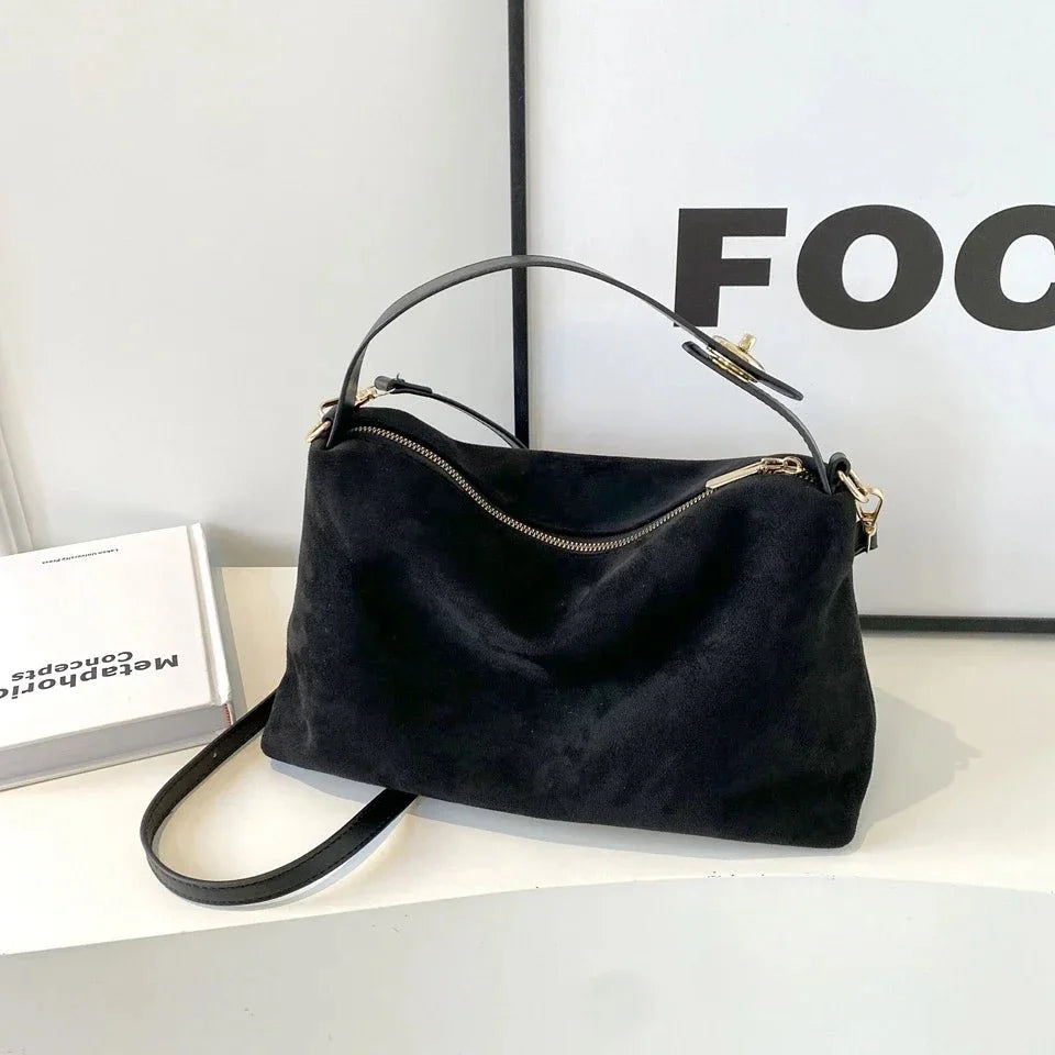 Luxuriöse Schultertasche für den modernen Alltag