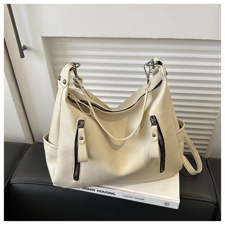 Elegante Schultertasche aus hochwertigem Wildleder für moderne Frauen