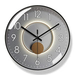 Stylish wall clock with silent quartz mechanism and modern design
