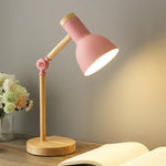 Elegante Holz-Schreibtischlampe für stilvolle Beleuchtung