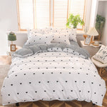 Stilvolles Duvet-Cover-Set für romantische Nächte - Herzdesign