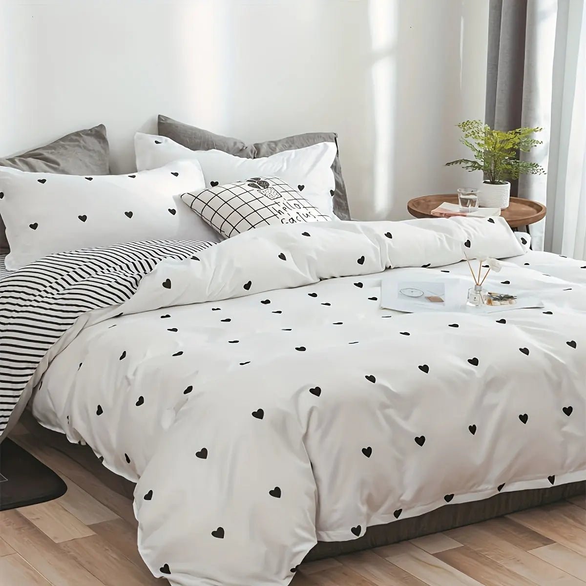 Stilvolles Duvet-Cover-Set für romantische Nächte - Herzdesign