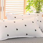 Stilvolles Duvet-Cover-Set für romantische Nächte - Herzdesign