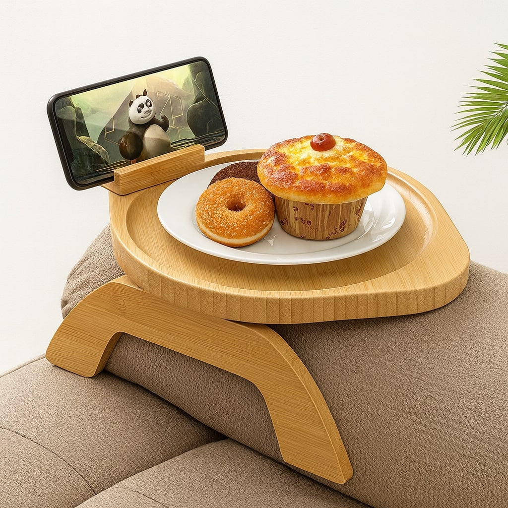 Praktischer Sofa Beistelltisch aus Holz für maximalen Komfort