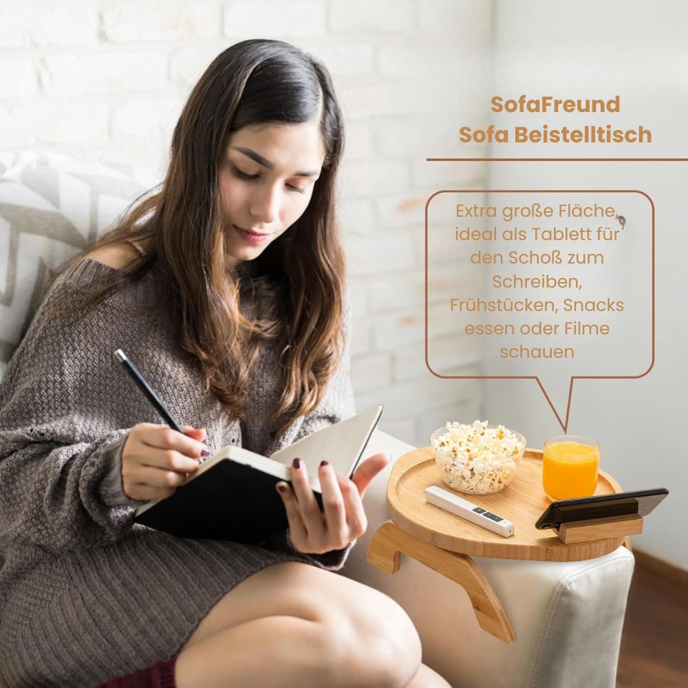 Praktischer Sofa Beistelltisch aus Holz für maximalen Komfort