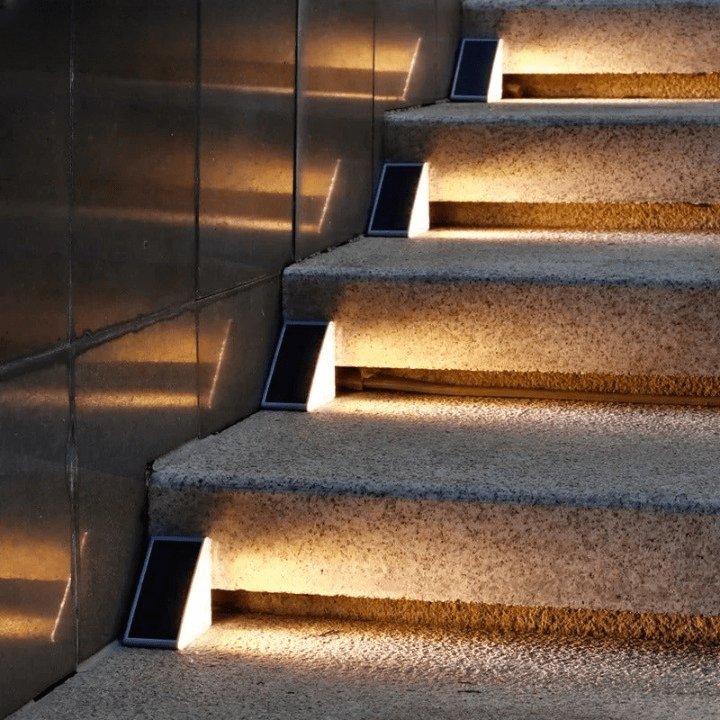 Stilvolle LED-Beleuchtung für Treppen im Außenbereich