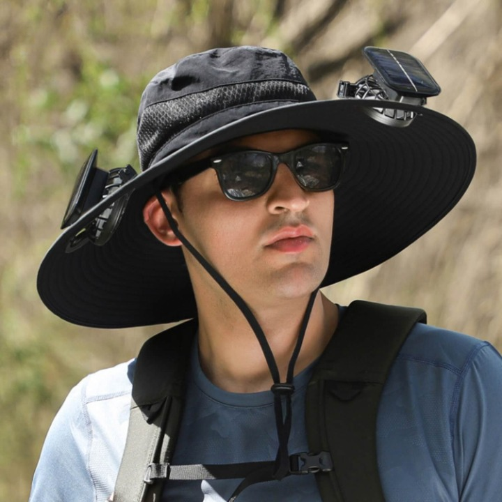 Sun Protection Cap with Integrated Fan and UV Protection
