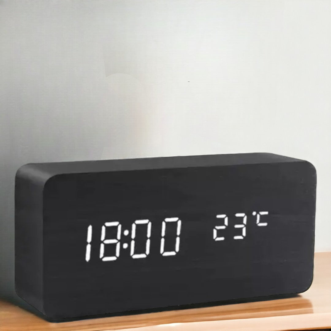 Digitaler Holzwecker – Zeitlose Holzoptik mit moderner Technologie