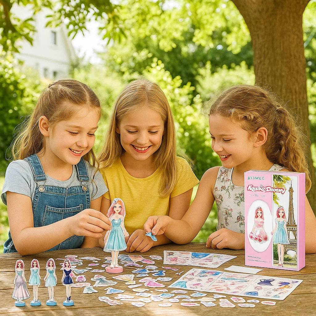 Children's playset with magnetic fashion pieces