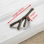 Aesthetic furniture handles in tree trunk design for every room