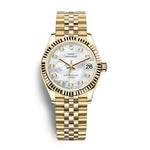 Elegant Stainless Steel Wristwatch – Stylish Precision for Every Occasion