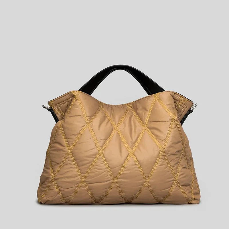 Luma - Gepolsterte Handtasche für jeden Anlass