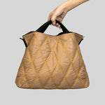 Luma - Gepolsterte Handtasche für jeden Anlass