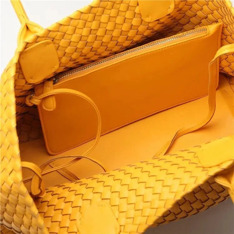 Elegante Alltags-Tasche – Geräumig & Robust mit Extra-Tasche