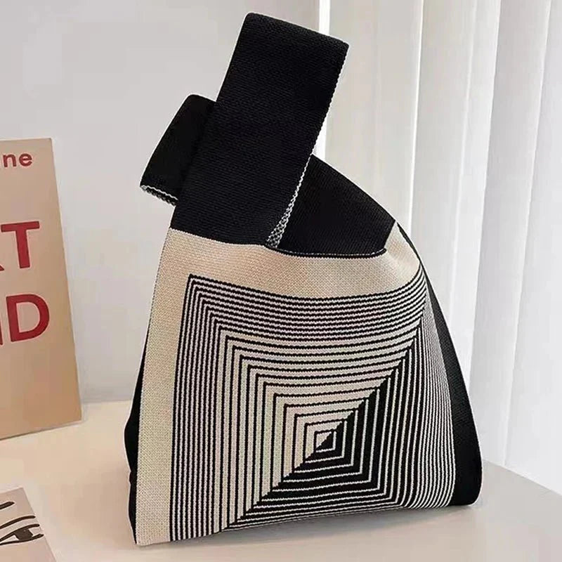 ChicMini – Trendige Handtasche für entspannte Anlässe