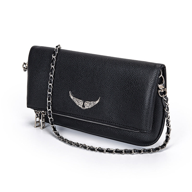 Elegant Crossbody Bag with Chain Strap – Stylish and Versatile